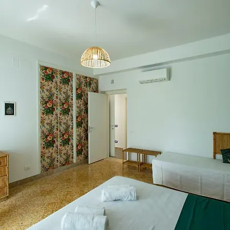 Villa Aurora Mondello Addaura Exterior photo